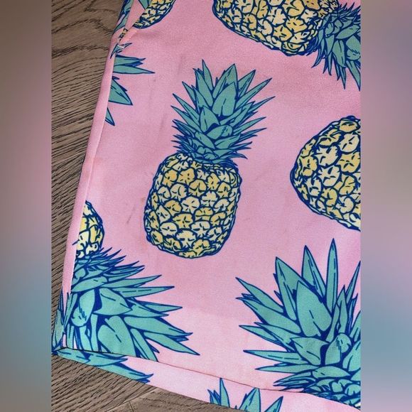 SHINESTY PINK Pineapple Shorts 31/32 - Picture 2 of 5